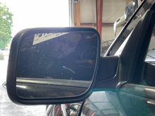 Load image into Gallery viewer, Side View Door Mirror Ford Explorer 2018 - NW460389