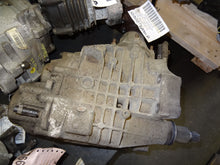 Load image into Gallery viewer, TRANSFER CASE Freelander 2002 02 2003 03 2004 04 05 - NW177082