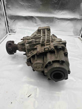Load image into Gallery viewer, TRANSFER CASE Freelander 2002 02 2003 03 2004 04 05 - NW177082