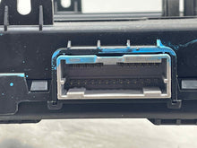 Load image into Gallery viewer, Computer Hyundai Santa Fe 2016 - NW460321