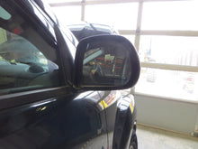Load image into Gallery viewer, SIDE VIEW MIRROR Dodge Durango 2004 04 2005 05 2006 06 07 Right - NW50817