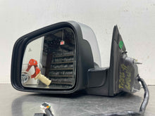 Load image into Gallery viewer, Side View Door Mirror GRAND CHEROKEE 2017 - NW524878