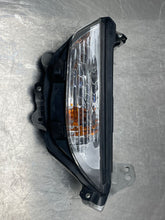 Load image into Gallery viewer, Park Lamp Light 124 SPIDER 2018 - NW461530