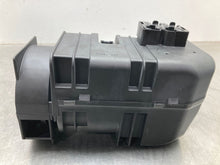Load image into Gallery viewer, VACUUM PUMP CL550 CL600 CL63 CL65 G55 G550 G63 Gl350 Gl450 Gl550 11-20 - NW462236