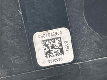 Load image into Gallery viewer, INFO-GPS SCREEN C250 C300 C350 C43 C63 GLC250d GLC300 15-20 - NW525422
