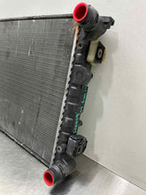 Load image into Gallery viewer, RADIATOR Volkswagen Beetle 2006 06 2007 07 2008 08 2009 09 2010 10 - NW463509