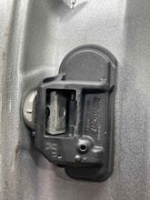 Load image into Gallery viewer, WHEEL RIM C250 C300 C350 C43 C63 15-18 17x7 17x7, 5 lug, 112mm - NW525630