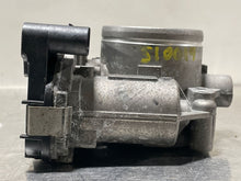 Load image into Gallery viewer, THROTTLE BODY Vw Beetle Jetta Rabbit 05 - 07 - NW463599
