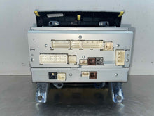Load image into Gallery viewer, Radio Toyota Tacoma 2014 - NW525973