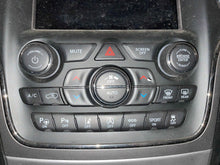 Load image into Gallery viewer, Temperature Controls GRAND CHEROKEE 2018 - NW463910