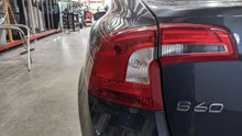 Load image into Gallery viewer, OUTER TAIL LIGHT LAMP Volvo S60 XC60 11 12 13 14 15 Left - NW353551
