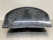 Load image into Gallery viewer, SPEEDOMETER INSTRUMENT CLUSTER GAUGES Volkswagen EOS 2008 08 - NW353513