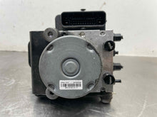 Load image into Gallery viewer, ABS Pump Hyundai Santa Fe 2017 - NW525650