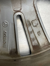 Load image into Gallery viewer, WHEEL RIM E250 Van E250D E300 E350 E400 E550 E63 14-16 18x8-1/2 - NW353635