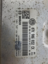 Load image into Gallery viewer, ECU ECM COMPUTER Volkswagen Beetle 2009 09 2010 10 2.5L Auto - NW353627