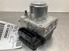 Load image into Gallery viewer, ABS ANTI-LOCK BRAKE PUMP HONDA HR-V 2016 16 - NW464467