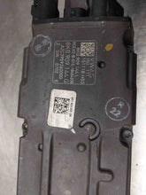 Load image into Gallery viewer, HEADLIGHT LAMP ASSEMBLY BMW X5 00 01 02 03 Right - NW102737