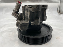 Load image into Gallery viewer, POWER STEERING PUMP BMW X5 2002 02 03 04 05 06 - NW163252