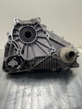 Load image into Gallery viewer, TRANSFER CASE BMW X5 X6 07 08 09 10 11 12 13 - NW276518