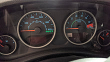 Load image into Gallery viewer, Speedometer Cluster Jeep Wrangler 2012 - NW353840