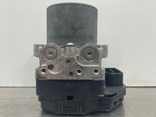 Load image into Gallery viewer, ABS ANTI-LOCK BRAKE PUMP Toyota Highlander 2011 11 - NW526113