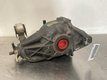 Load image into Gallery viewer, CARRIER ASSEMBLY E250 Van C230 C250 C300 C350 C63 E250D E300 08-16 AWD - NW467064