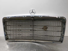 Load image into Gallery viewer, GRILL Mercedes 300d 380se 380sel 1981 81 82 83 84 85 - NW353759