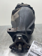 Load image into Gallery viewer, CARRIER ASSEMBLY C240 C230 2003 03 2004 04 05 Rear - NW429761