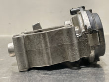 Load image into Gallery viewer, Throttle Body MERCEDES C-CLASS 2016 - NW419857