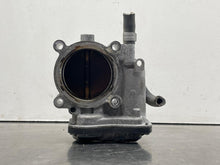 Load image into Gallery viewer, Throttle Body XV CROSSTREK 2019 - NW526850
