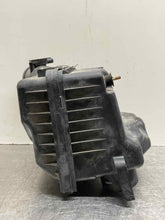 Load image into Gallery viewer, AIR CLEANER BOX Subaru Legacy 05 06 07 08 09 - NW273604