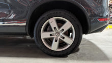 Load image into Gallery viewer, Wheel Rim Volkswagen Touareg 2013 - NW354297