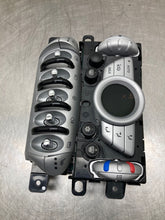 Load image into Gallery viewer, TEMPERATURE CONTROLS Mini Clubman Cooper Mini 1 07 08 09 - NW489851