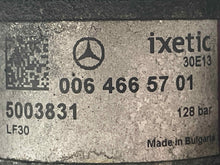 Load image into Gallery viewer, Power Steering Pump MERCEDES SLK 2014 - NW526831