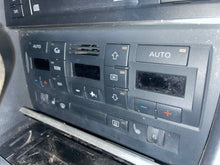 Load image into Gallery viewer, AC HEATER TEMP CONTROL Audi S4 A4 RS4 05 06 07 08 09 - NW490276