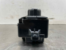 Load image into Gallery viewer, REAR TEMPERATURE CONTROLS Titan Titan XD 16 17 18 19 20 21 22 - NW527125