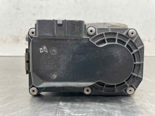 Load image into Gallery viewer, Throttle Body Nissan Titan 2017 - NW527258