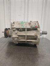 Load image into Gallery viewer, Transfer Case Toyota 4 Runner 2004 - NW527257