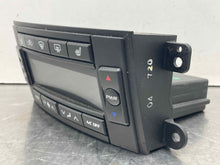 Load image into Gallery viewer, Temperature Controls Cadillac CTS 2005 - NW490272