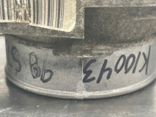 Load image into Gallery viewer, THROTTLE BODY Volvo V70 S70 C70 850 TURBO 95 - 98 AUTO - NW527931