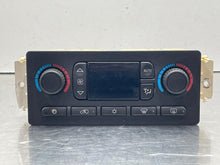 Load image into Gallery viewer, REAR TEMPERATURE CONTROLS Escalade Escalade ESV Escalade EXT 05-07 - NW491151