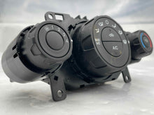 Load image into Gallery viewer, TEMPERATURE CONTROLS Ford Fiesta 2011 11 2012 12 2013 13 - NW100310