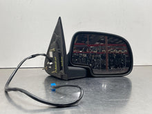 Load image into Gallery viewer, SIDE VIEW MIRROR Avalanche Yukon Tahoe 03 04 05 06 Power Right - NW491041