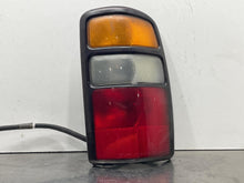 Load image into Gallery viewer, TAIL LIGHT LAMP ASSEMBLY Suburban 1500 Suburban 2500 Tahoe 04-06 Right - NW491306
