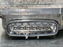 Load image into Gallery viewer, THROTTLE BODY Subaru Forester Impreza XV Crosstek 11 12 13 14 - NW527930