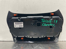 Load image into Gallery viewer, Temperature Controls Jeep Cherokee 2019 - NW491152