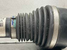 Load image into Gallery viewer, Axle Shaft Jeep Cherokee 2019 - NW490980