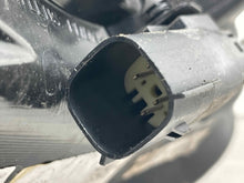 Load image into Gallery viewer, Tail Lamp Light Jeep Cherokee 2019 - NW491309