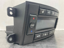 Load image into Gallery viewer, Temperature Controls Cadillac CTS 2006 - NW98882