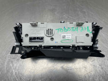 Load image into Gallery viewer, TEMPERATURE CONTROLS Honda HR-V 2016 16 2017 17 - NW527434